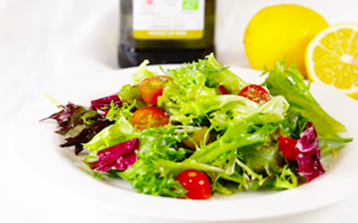 6 Healthy Homemade Salad Dressings