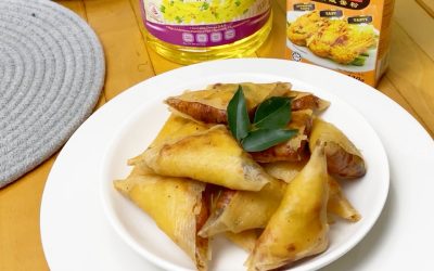 Salted Egg Chicken Samosa